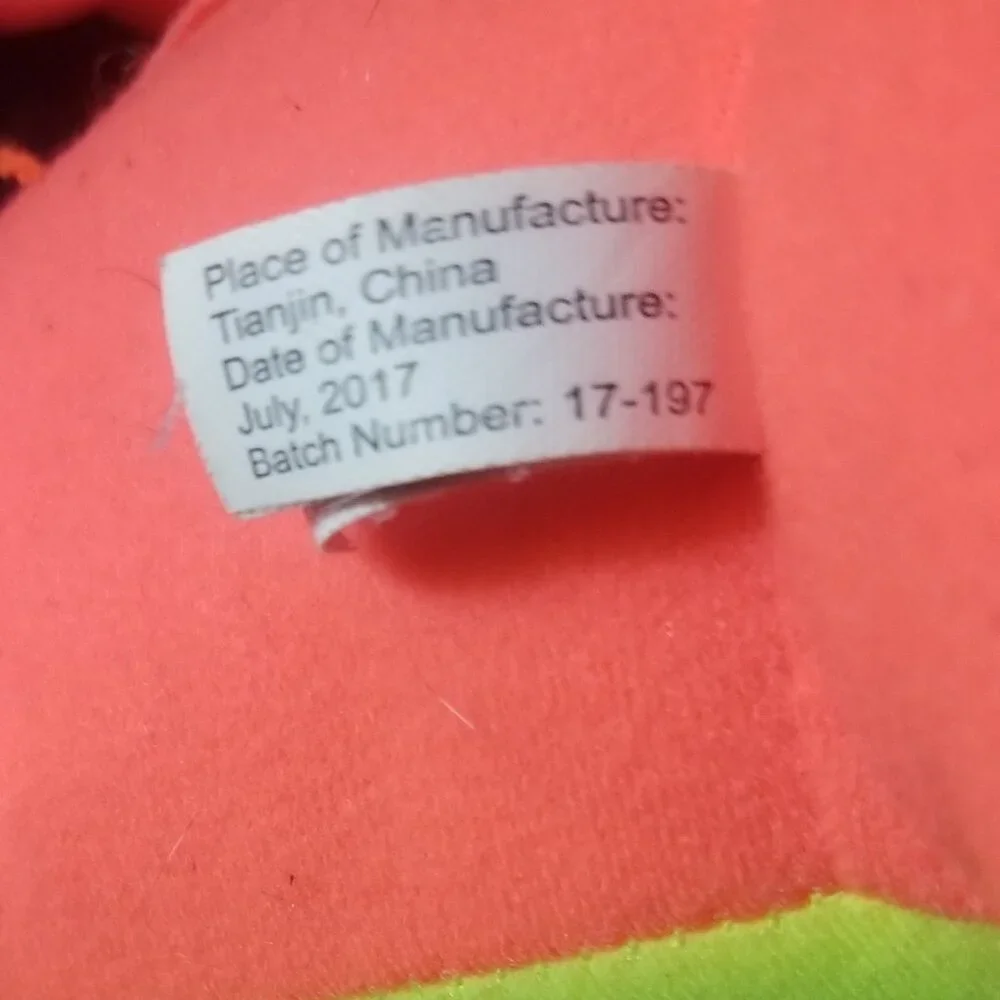 $4 if bundled, Fluorescent Taz toy, seam has come open - Picture 9 of 9